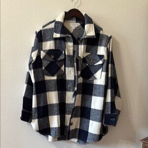 Time and Tru Heavyweight Shaket